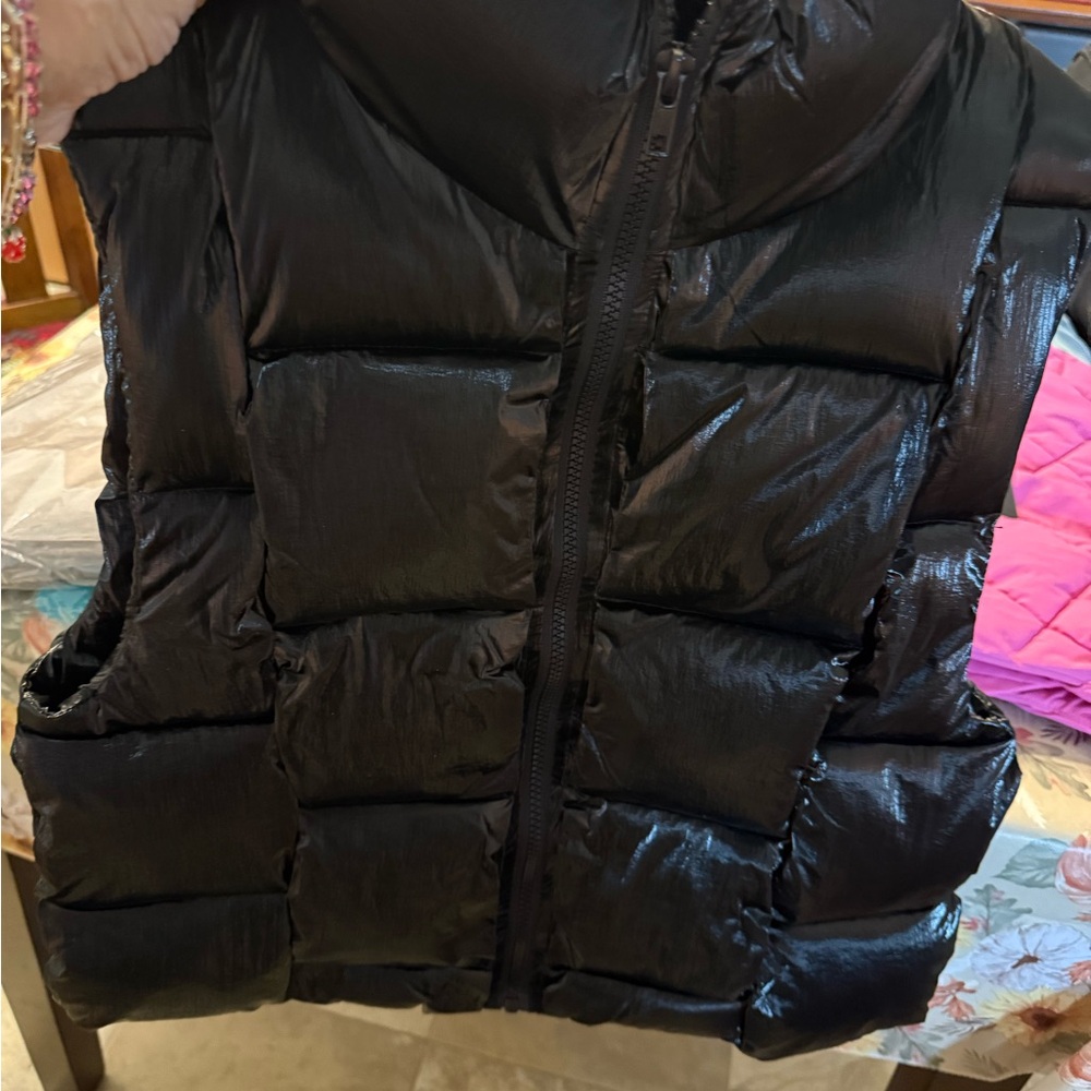Women's Black Puffer Jacket
